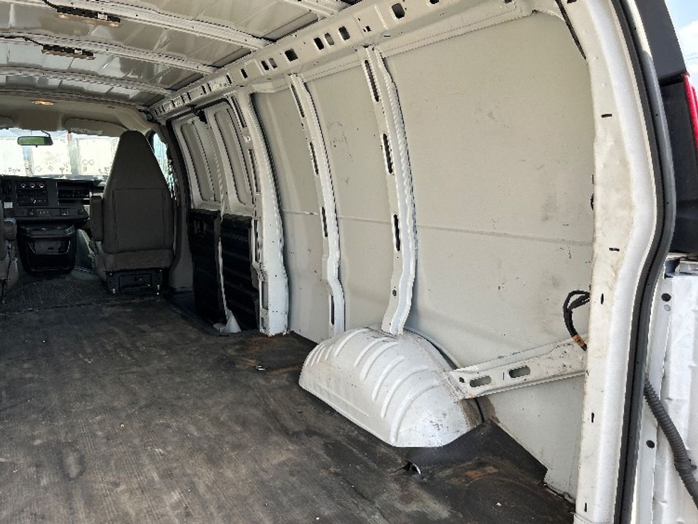 Cargo Van (Panel Van)-Light and Medium Duty Trucks-GMC-2022-Savana G23705-Pittsburgh-PA-109,864\n\t\tmiles-$ 29,750 - Image 11