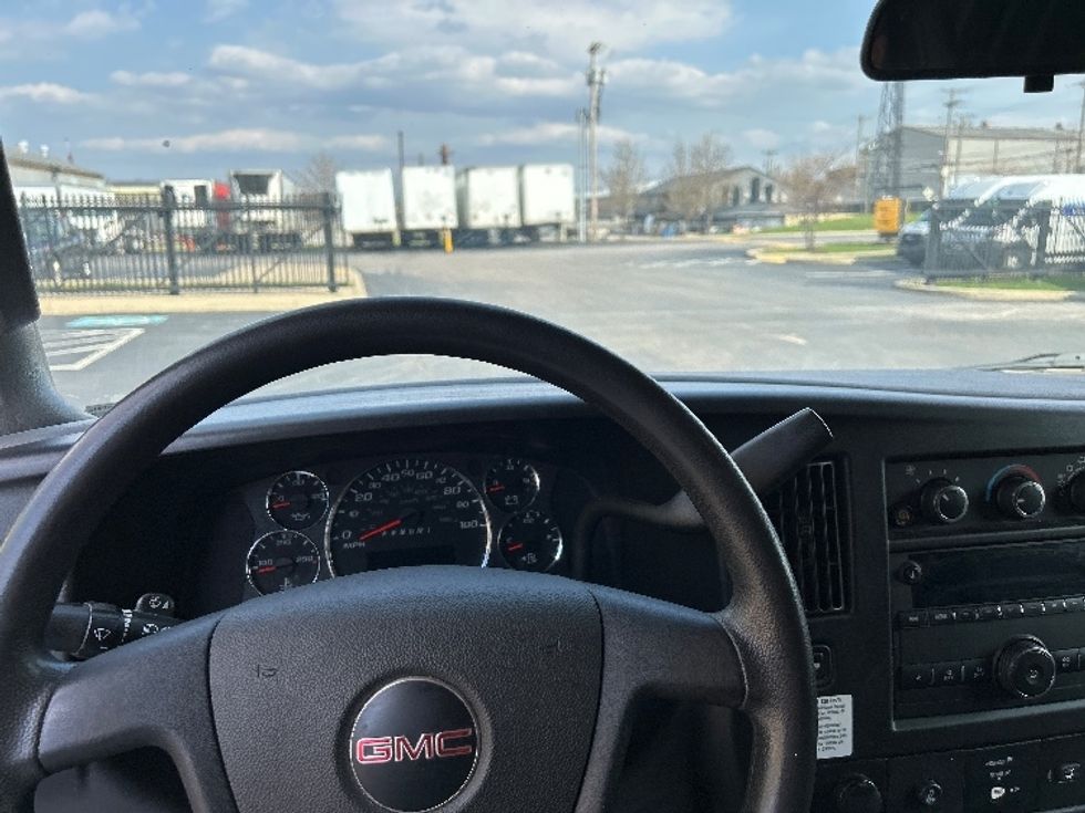 Cargo Van (Panel Van)-Light and Medium Duty Trucks-GMC-2022-Savana G23705-Pittsburgh-PA-109,864\n\t\tmiles-$ 29,750 - Image 17