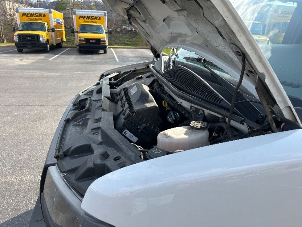 Cargo Van (Panel Van)-Light and Medium Duty Trucks-GMC-2022-Savana G23705-Pittsburgh-PA-109,864\n\t\tmiles-$ 29,750 - Image 23