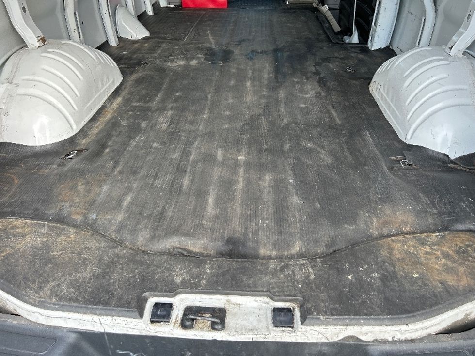 Cargo Van (Panel Van)-Light and Medium Duty Trucks-GMC-2022-Savana G23705-Pittsburgh-PA-70,367\n\t\tmiles-$ 33,750 - Image 9