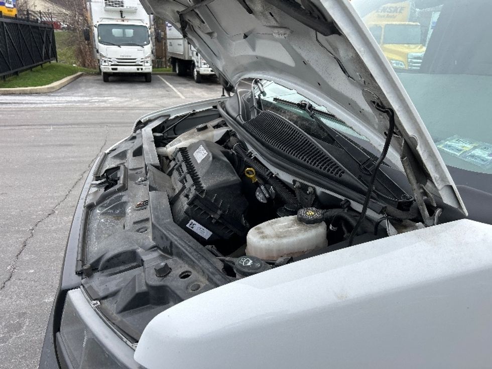 Cargo Van (Panel Van)-Light and Medium Duty Trucks-GMC-2022-Savana G23705-Pittsburgh-PA-94,488\n\t\tmiles-$ 31,500 - Image 23