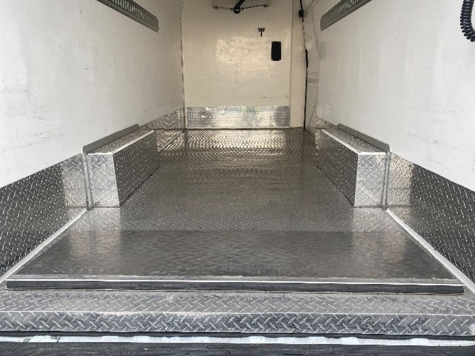 Cargo Van (Panel Van)-Light and Medium Duty Trucks-Mercedes-2019-Sprinter-Parsippany-NJ-116,948\n\t\tmiles-$ 37,500 - Image 10