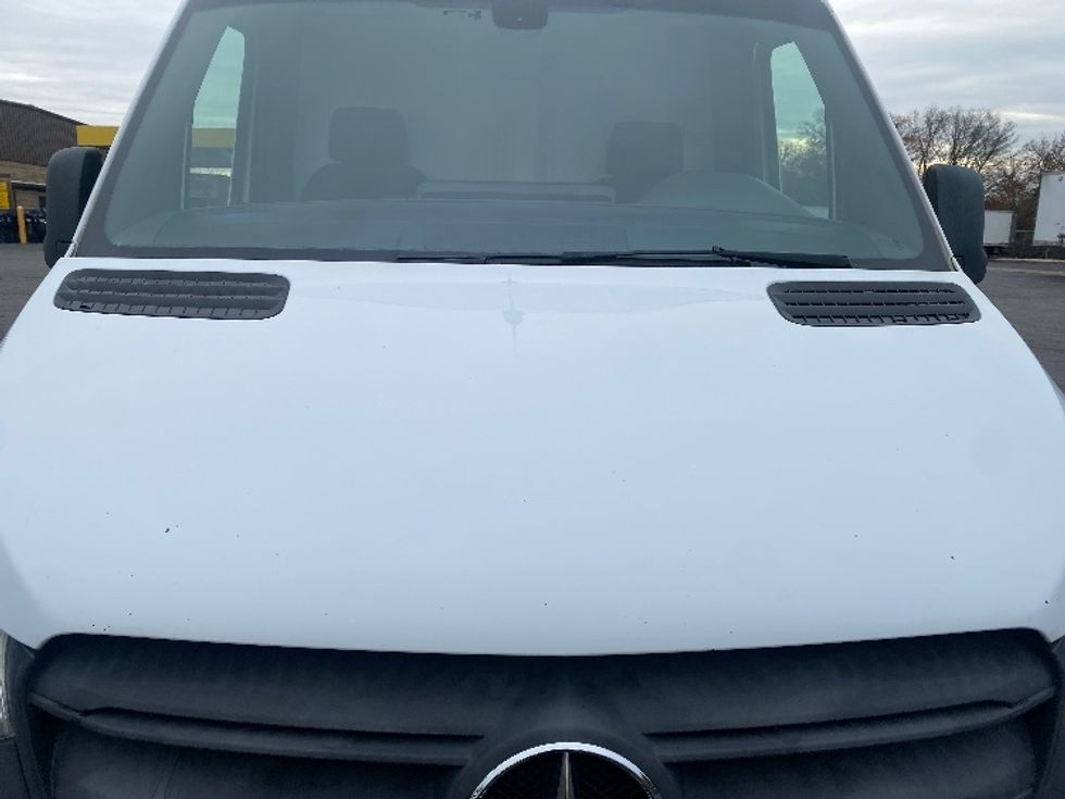 Cargo Van (Panel Van)-Light and Medium Duty Trucks-Mercedes-2019-Sprinter-Parsippany-NJ-116,948\n\t\tmiles-$ 37,500 - Image 27
