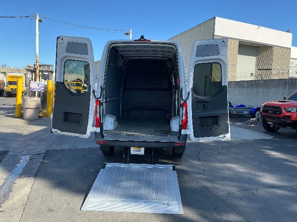 Cargo Van (Panel Van)-Light and Medium Duty Trucks-Mercedes-2020-Sprinter-Torrance-CA-43,409\n\t\tmiles-$ 37,500 - Image 8