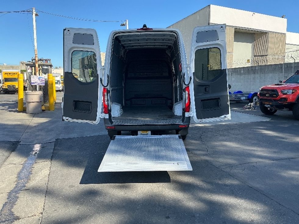 Cargo Van (Panel Van)-Light and Medium Duty Trucks-Mercedes-2020-Sprinter-Torrance-CA-43,409\n\t\tmiles-$ 37,500 - Image 9