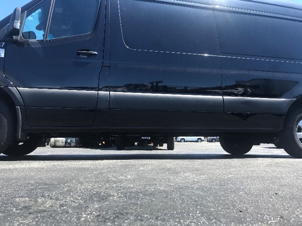 Cargo Van (Panel Van)-Light and Medium Duty Trucks-Mercedes-2020-Sprinter-West Sacramento-CA-40,299\n\t\tmiles-$ 40,000 - Image 5