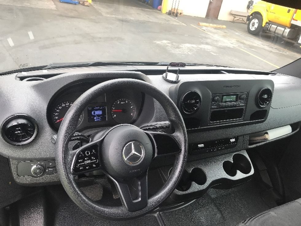 Cargo Van (Panel Van)-Light and Medium Duty Trucks-Mercedes-2020-Sprinter-West Sacramento-CA-47,955\n\t\tmiles-$ 36,500 - Image 17