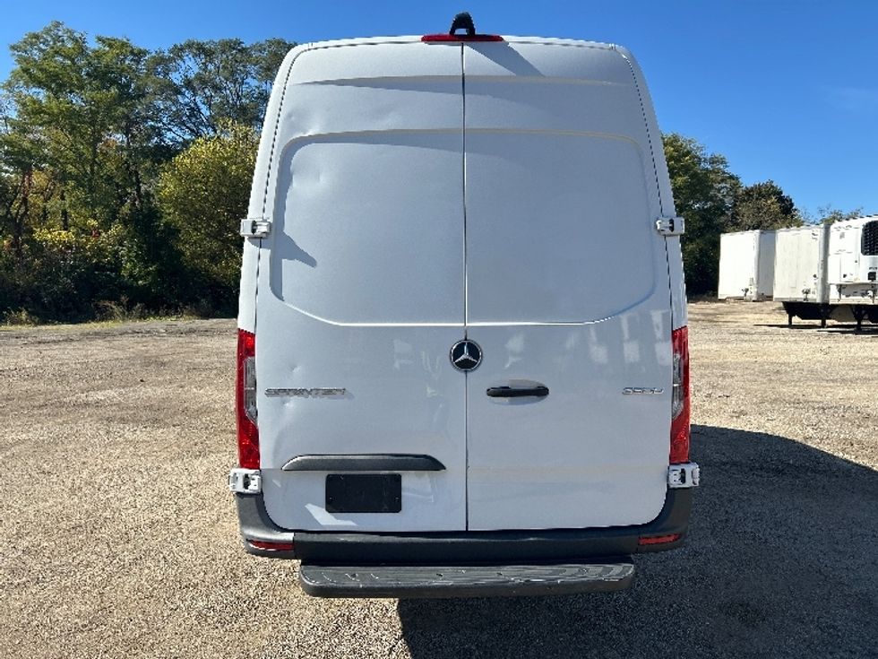 Cargo Van (Panel Van)-Light and Medium Duty Trucks-Mercedes-2021-Sprinter-East Chicago-IN-82,123\n\t\tmiles-$ 41,500 - Image 6