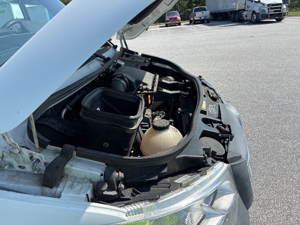Cargo Van (Panel Van)-Light and Medium Duty Trucks-Mercedes-2022-Sprinter-Concord-NC-130,055\n\t\tmiles-$ 35,750 - Image 23