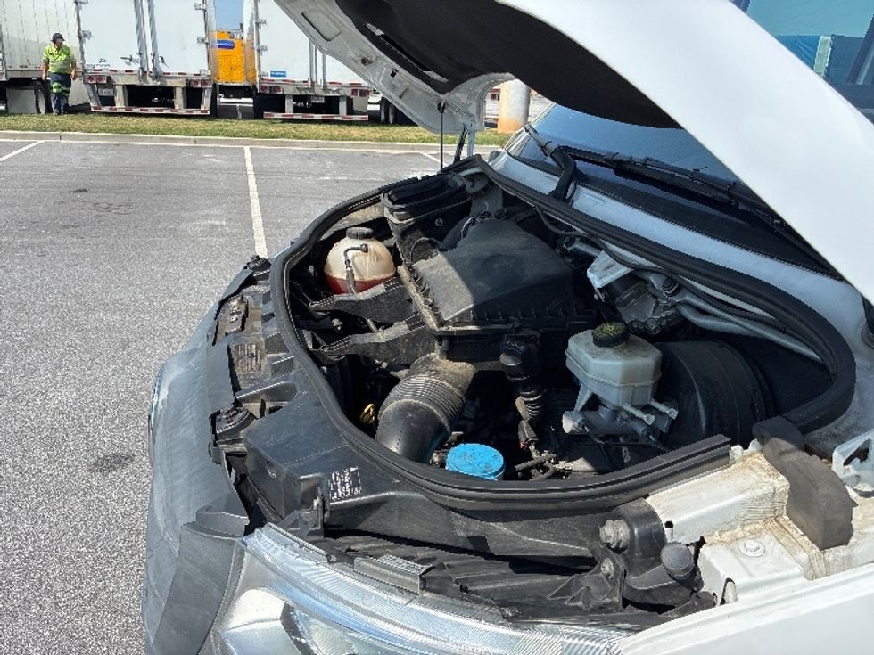 Cargo Van (Panel Van)-Light and Medium Duty Trucks-Mercedes-2022-Sprinter-Concord-NC-130,055\n\t\tmiles-$ 35,750 - Image 24