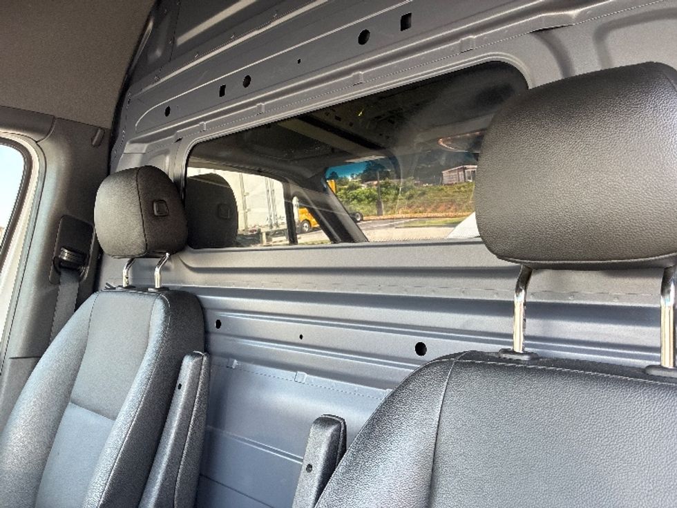 Cargo Van (Panel Van)-Light and Medium Duty Trucks-Mercedes-2022-Sprinter-Concord-NC-130,055\n\t\tmiles-$ 35,750 - Image 25