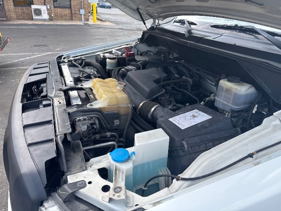 Cargo Van (Panel Van)-Light and Medium Duty Trucks-Nissan-2016-NV1500S-Baltimore-MD-159,512\n\t\tmiles-$ 16,000 - Image 24