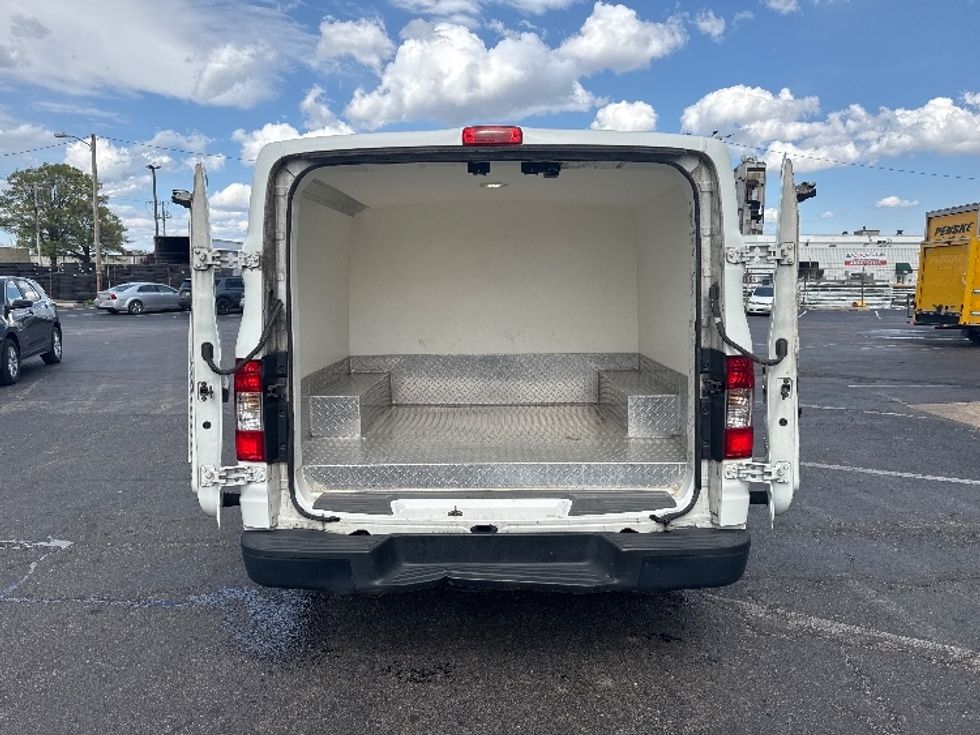 Cargo Van (Panel Van)-Light and Medium Duty Trucks-Nissan-2016-NV1500S-Baltimore-MD-159,512\n\t\tmiles-$ 16,000 - Image 8