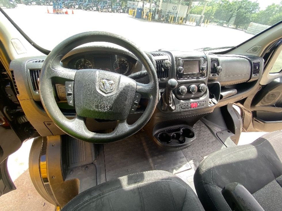 Cargo Van (Panel Van)-Light and Medium Duty Trucks-RAM-2017-2500-Orlando-FL-215,259\n\t\tmiles-$ 7,000 - Image 18