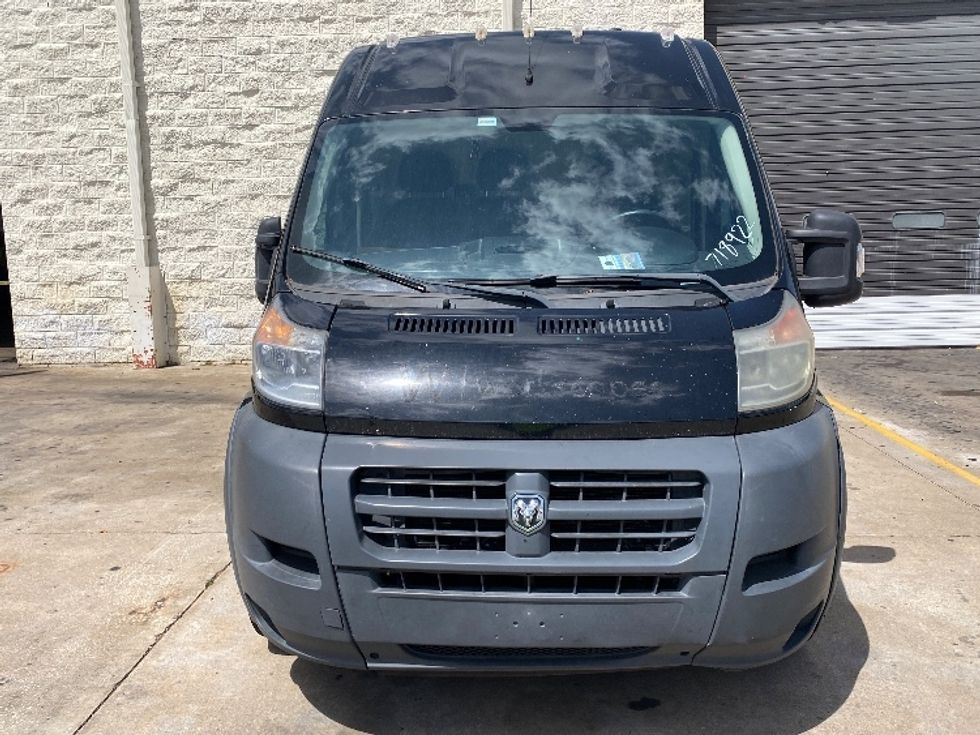 Cargo Van (Panel Van)-Light and Medium Duty Trucks-RAM-2017-2500-Orlando-FL-215,259\n\t\tmiles-$ 7,000 - Image 2