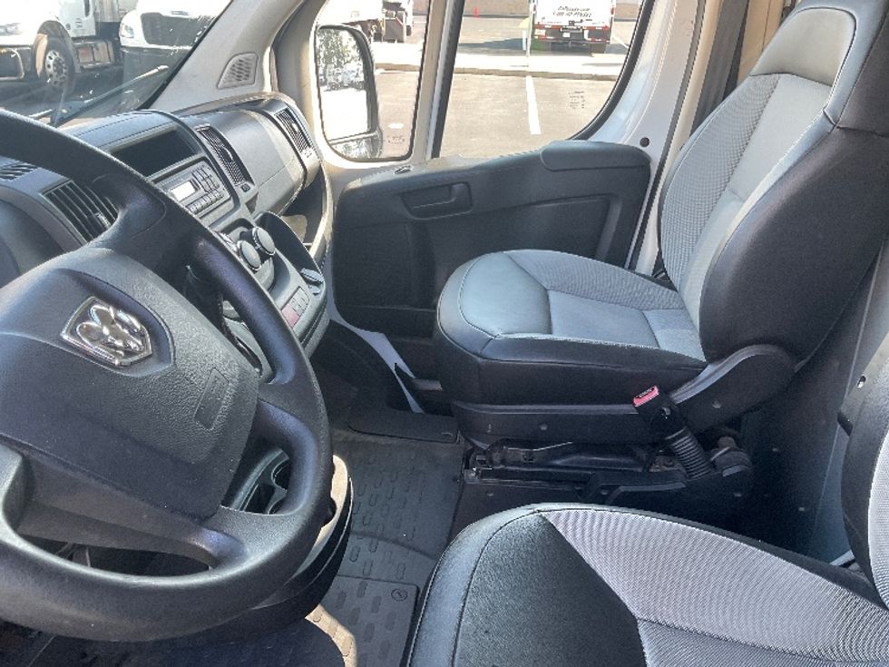 Cargo Van (Panel Van)-Light and Medium Duty Trucks-RAM-2017-PROMASTR-Pittsburgh-PA-159,037\n\t\tmiles-$ 8,250 - Image 17