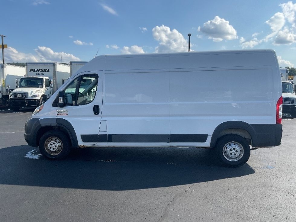 Cargo Van (Panel Van)-Light and Medium Duty Trucks-RAM-2017-PROMASTR-Pittsburgh-PA-159,037\n\t\tmiles-$ 8,250 - Image 4