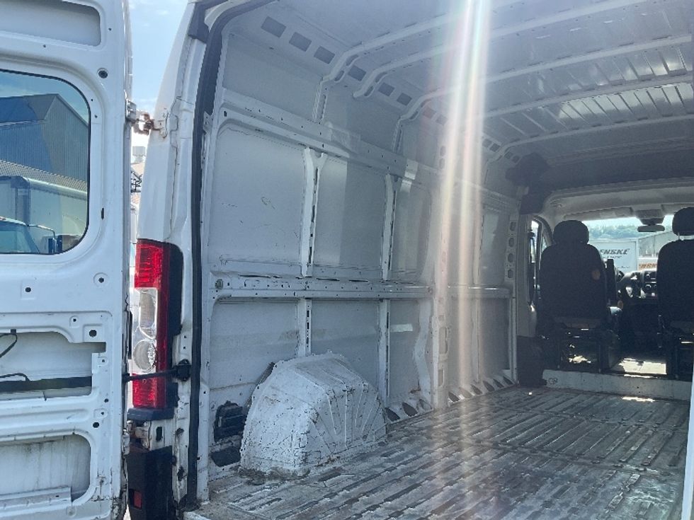 Cargo Van (Panel Van)-Light and Medium Duty Trucks-RAM-2019-PROMASTR-Pittsburgh-PA-219,373\n\t\tmiles-$ 8,250 - Image 11