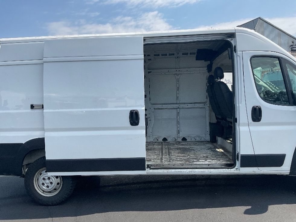 Cargo Van (Panel Van)-Light and Medium Duty Trucks-RAM-2019-PROMASTR-Pittsburgh-PA-219,373\n\t\tmiles-$ 8,250 - Image 9