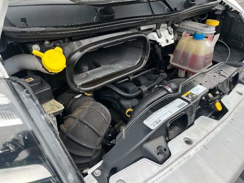 Cargo Van (Panel Van)-Light and Medium Duty Trucks-RAM-2021-PROMASTR-La Mirada-CA-92,537\n\t\tmiles-$ 29,750 - Image 22