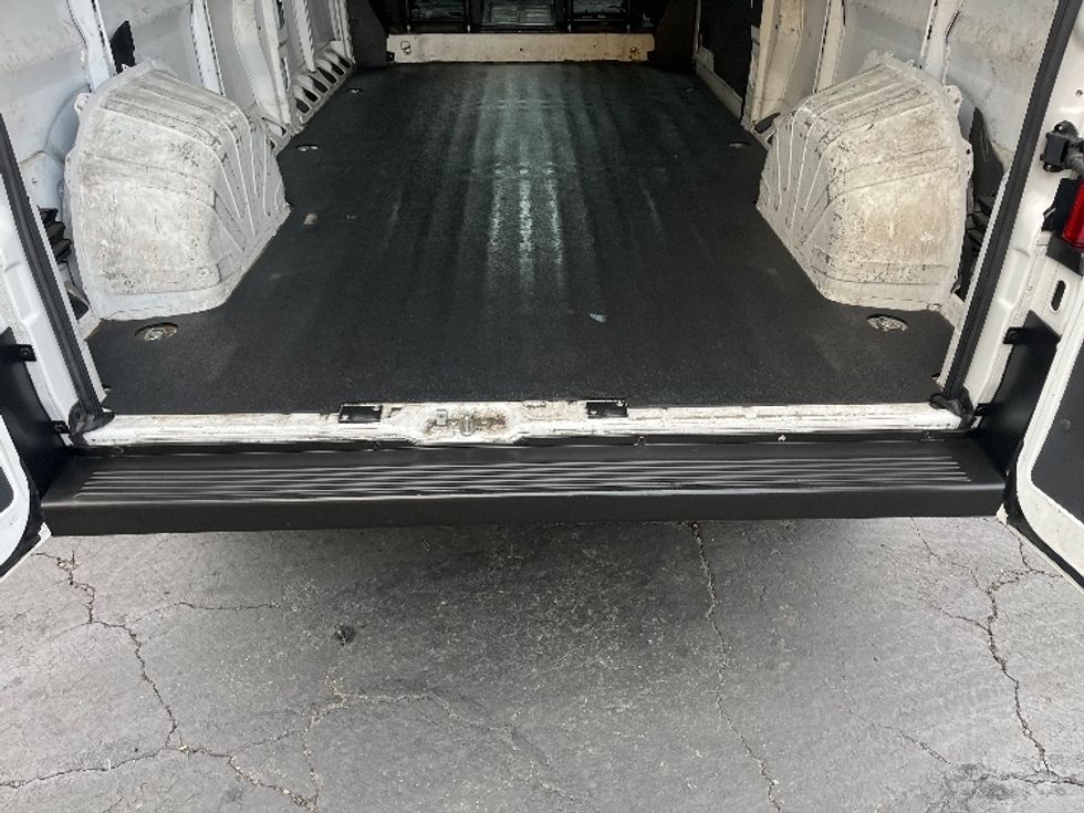 Cargo Van (Panel Van)-Light and Medium Duty Trucks-RAM-2021-PROMASTR-La Mirada-CA-92,537\n\t\tmiles-$ 29,750 - Image 9