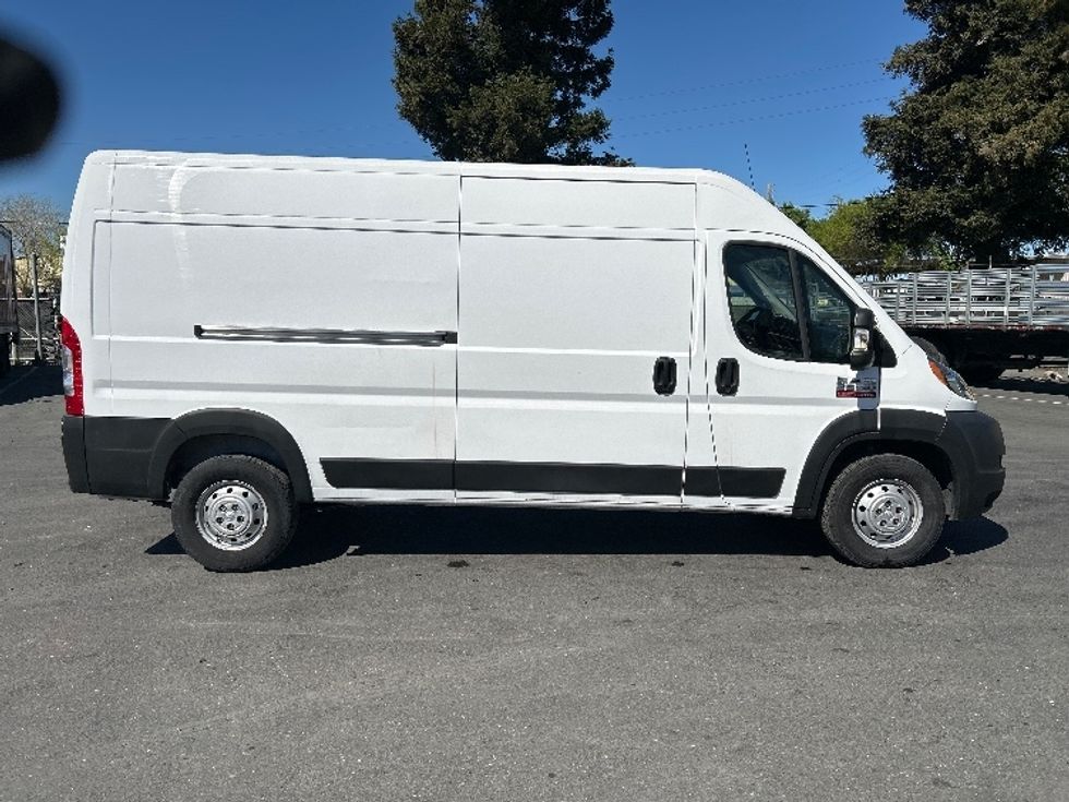 Cargo Van (Panel Van)-Light and Medium Duty Trucks-RAM-2021-PROMASTR-West Sacramento-CA-101,121\n\t\tmiles-$ 18,500 - Image 15