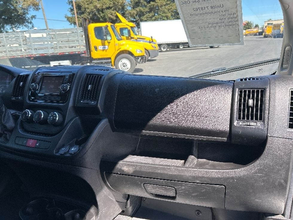 Cargo Van (Panel Van)-Light and Medium Duty Trucks-RAM-2021-PROMASTR-West Sacramento-CA-101,121\n\t\tmiles-$ 18,500 - Image 21