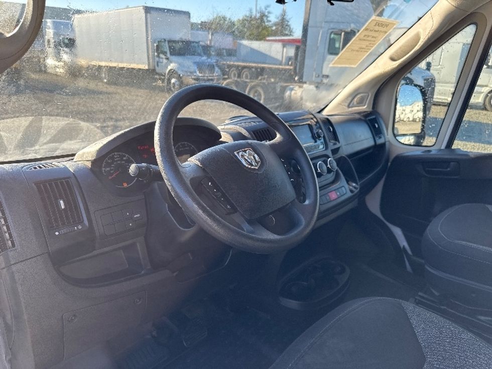 Cargo Van (Panel Van)-Light and Medium Duty Trucks-RAM-2021-PROMASTR-West Sacramento-CA-88,432\n\t\tmiles-$ 26,000 - Image 15