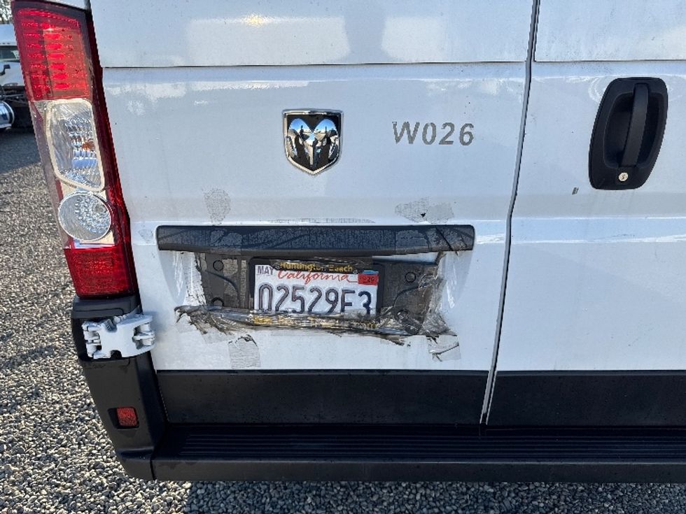 Cargo Van (Panel Van)-Light and Medium Duty Trucks-RAM-2021-PROMASTR-West Sacramento-CA-88,432\n\t\tmiles-$ 26,000 - Image 23