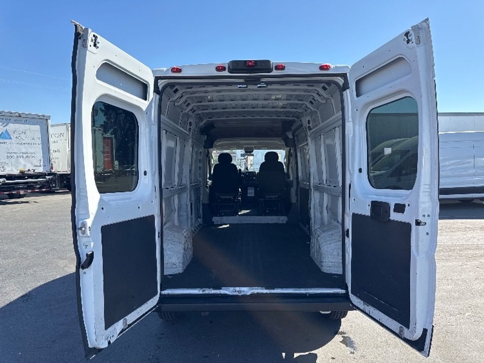 Cargo Van (Panel Van)-Light and Medium Duty Trucks-RAM-2021-PROMASTR-West Sacramento-CA-90,671\n\t\tmiles-$ 19,250 - Image 7