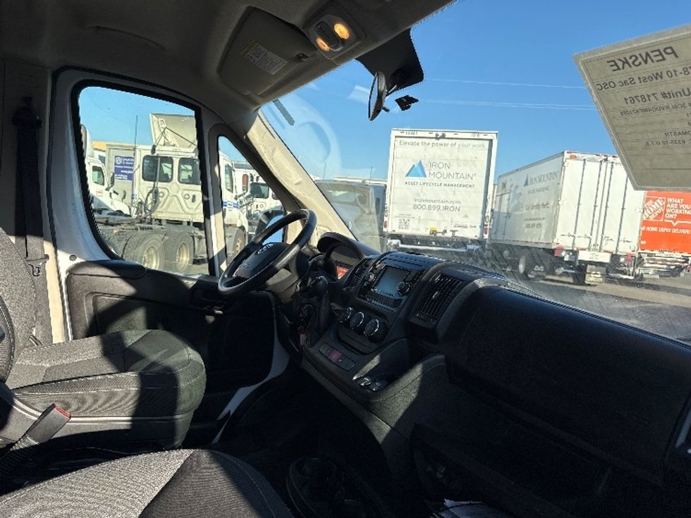 Cargo Van (Panel Van)-Light and Medium Duty Trucks-RAM-2021-PROMASTR-West Sacramento-CA-91,229\n\t\tmiles-$ 25,750 - Image 20