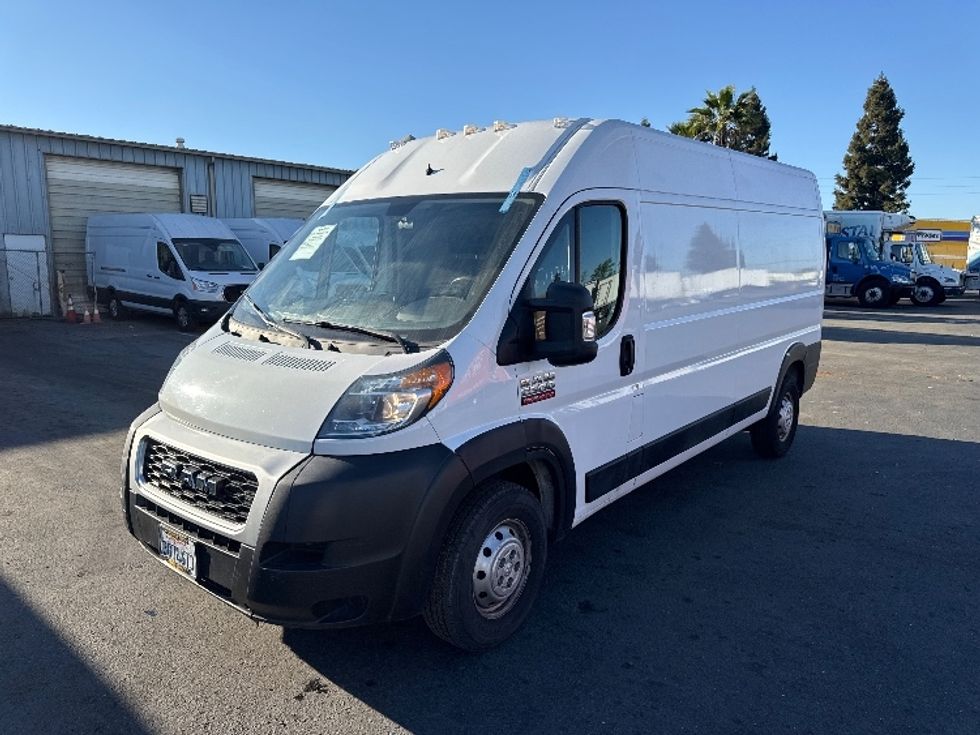 Cargo Van (Panel Van)-Light and Medium Duty Trucks-RAM-2021-PROMASTR-West Sacramento-CA-91,229\n\t\tmiles-$ 25,750 - Image 3