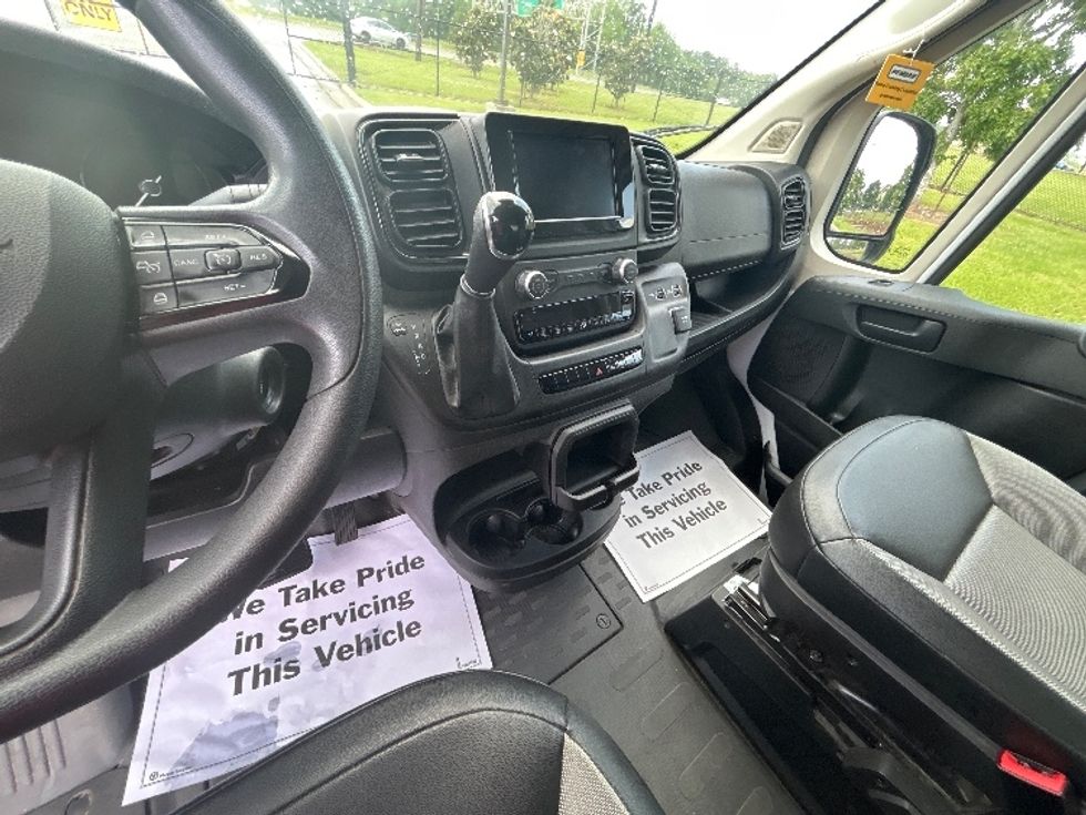 Cargo Van (Panel Van)-Light and Medium Duty Trucks-RAM-2022-PROMASTR-Baton Rouge-LA-61,568\n\t\tmiles-$ 38,250 - Image 16