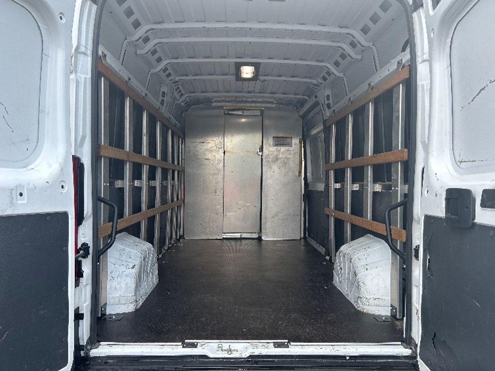 Cargo Van (Panel Van)-Light and Medium Duty Trucks-RAM-2022-PROMASTR-Baton Rouge-LA-61,568\n\t\tmiles-$ 38,250 - Image 8