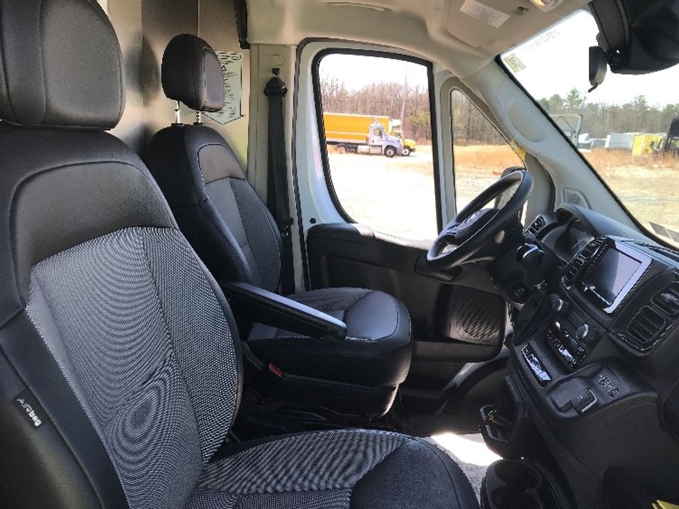 Cargo Van (Panel Van)-Light and Medium Duty Trucks-RAM-2022-PROMASTR-Chicopee-MA-48,455\n\t\tmiles-$ 37,750 - Image 22