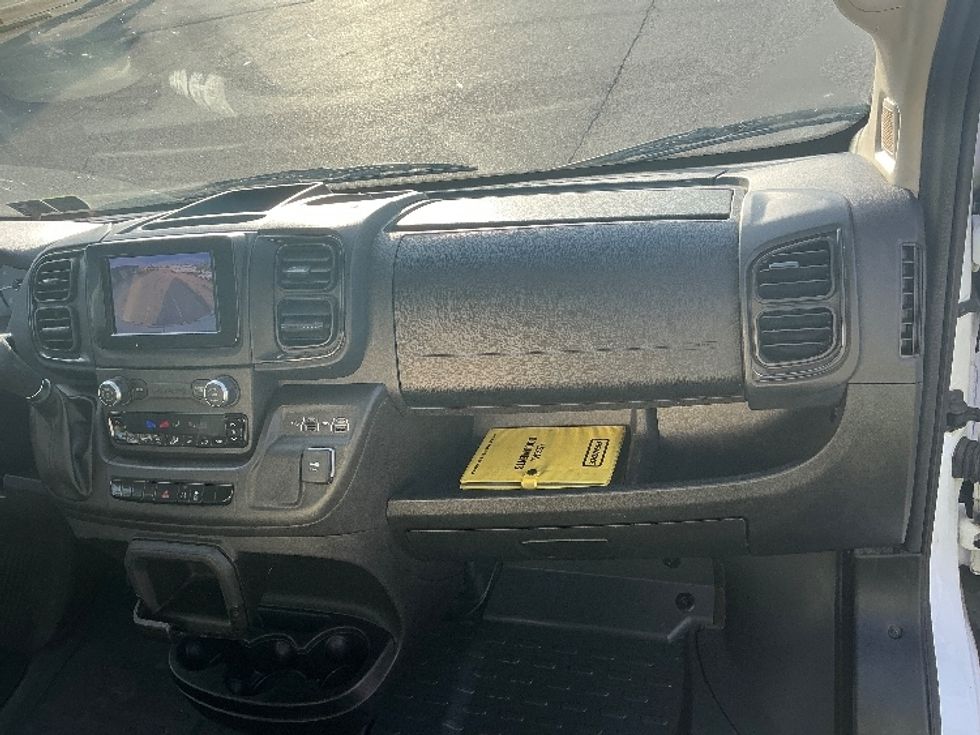 Cargo Van (Panel Van)-Light and Medium Duty Trucks-RAM-2022-PROMASTR-Cincinnati-OH-70,571\n\t\tmiles-$ 36,000 - Image 19