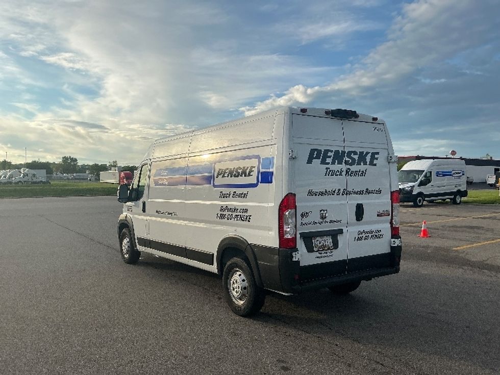 Cargo Van (Panel Van)-Light and Medium Duty Trucks-RAM-2022-PROMASTR-Cincinnati-OH-70,571\n\t\tmiles-$ 36,000 - Image 5