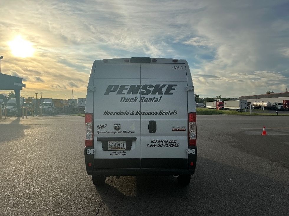 Cargo Van (Panel Van)-Light and Medium Duty Trucks-RAM-2022-PROMASTR-Cincinnati-OH-70,571\n\t\tmiles-$ 36,000 - Image 6