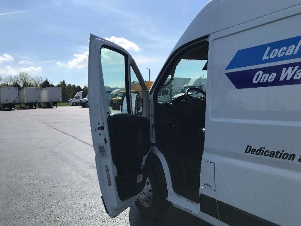 Cargo Van (Panel Van)-Light and Medium Duty Trucks-RAM-2022-PROMASTR-Goodyear-AZ-53,079\n\t\tmiles-$ 39,000 - Image 16