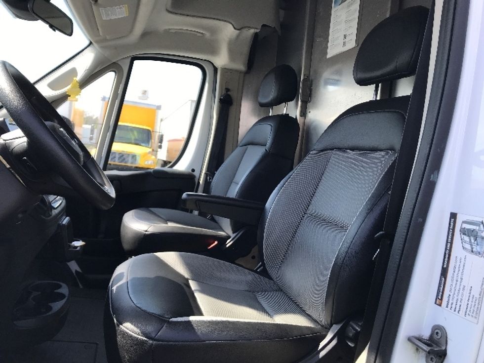 Cargo Van (Panel Van)-Light and Medium Duty Trucks-RAM-2022-PROMASTR-Goodyear-AZ-53,079\n\t\tmiles-$ 39,000 - Image 19