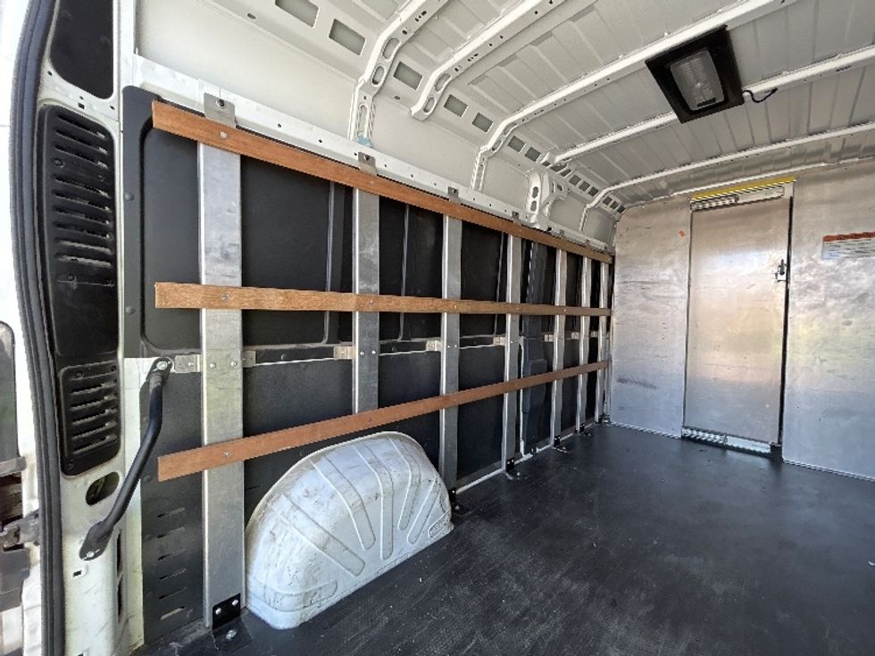 Cargo Van (Panel Van)-Light and Medium Duty Trucks-RAM-2022-PROMASTR-Hammond-LA-73,908\n\t\tmiles-$ 37,000 - Image 9