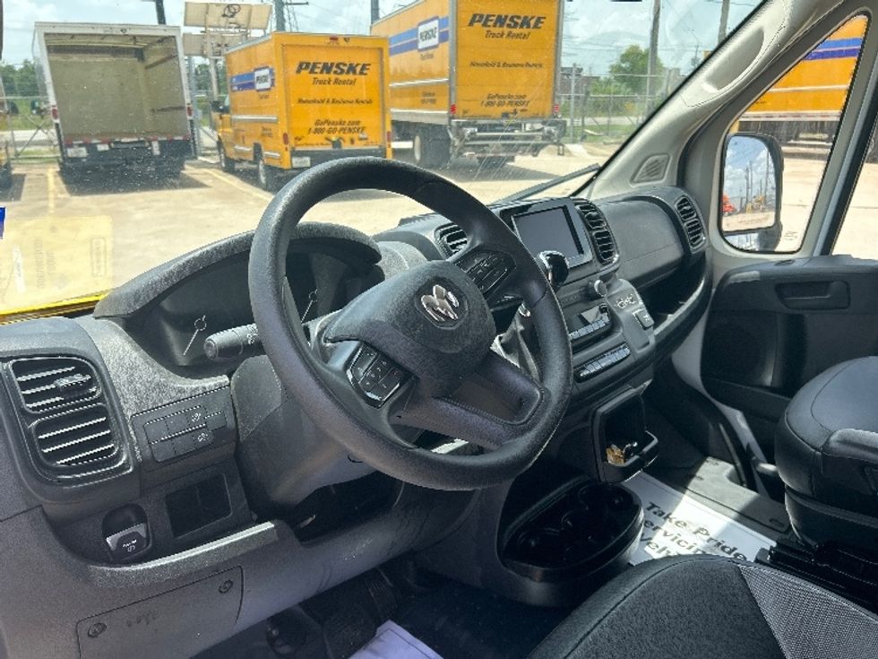 Cargo Van (Panel Van)-Light and Medium Duty Trucks-RAM-2022-PROMASTR-Katy-TX-21,950\n\t\tmiles-$ 40,000 - Image 17