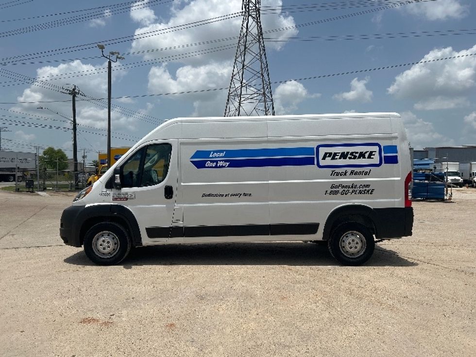 Cargo Van (Panel Van)-Light and Medium Duty Trucks-RAM-2022-PROMASTR-Katy-TX-21,950\n\t\tmiles-$ 40,000 - Image 4