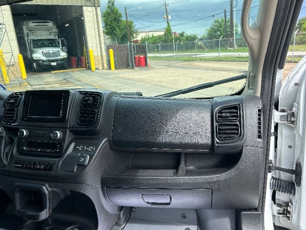 Cargo Van (Panel Van)-Light and Medium Duty Trucks-RAM-2022-PROMASTR-Katy-TX-70,538\n\t\tmiles-$ 37,250 - Image 21