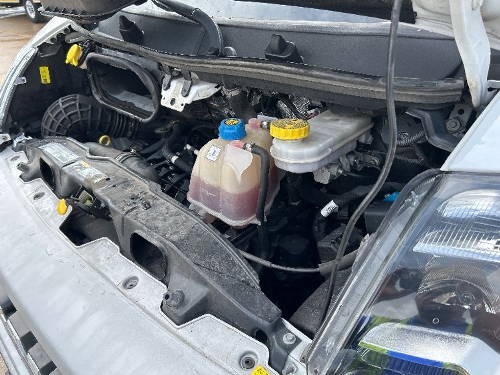 Cargo Van (Panel Van)-Light and Medium Duty Trucks-RAM-2022-PROMASTR-Katy-TX-70,538\n\t\tmiles-$ 37,250 - Image 24