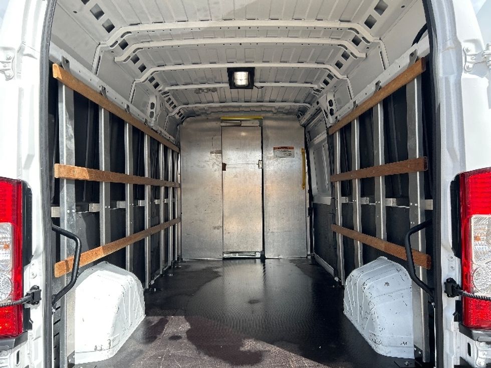 Cargo Van (Panel Van)-Light and Medium Duty Trucks-RAM-2022-PROMASTR-Katy-TX-70,538\n\t\tmiles-$ 37,250 - Image 8