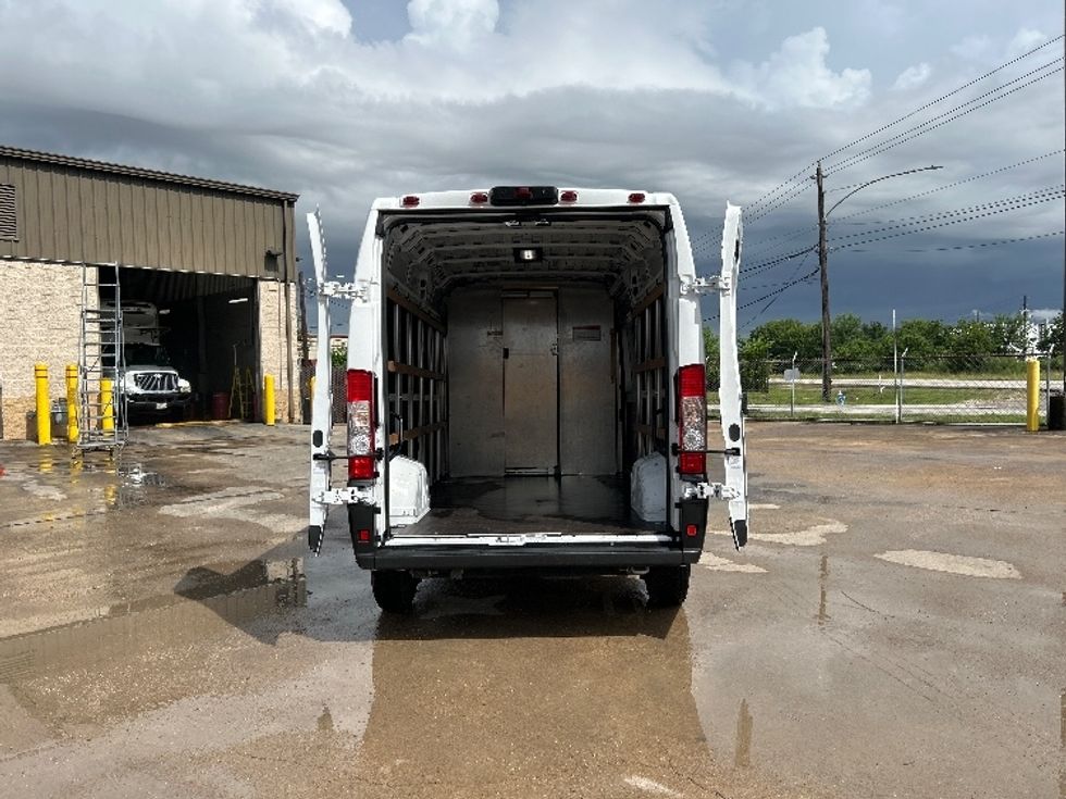 Cargo Van (Panel Van)-Light and Medium Duty Trucks-RAM-2022-PROMASTR-Katy-TX-70,538\n\t\tmiles-$ 37,250 - Image 9