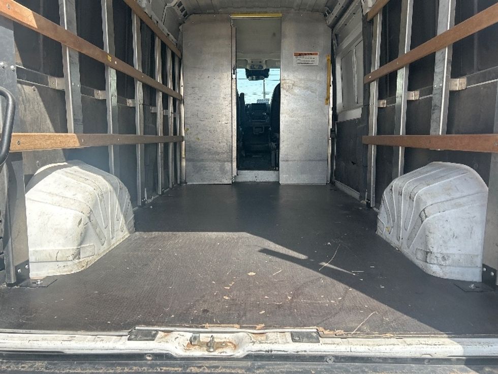 Cargo Van (Panel Van)-Light and Medium Duty Trucks-RAM-2022-PROMASTR-Lubbock-TX-162,572\n\t\tmiles-$ 10,500 - Image 10