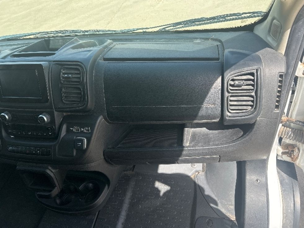 Cargo Van (Panel Van)-Light and Medium Duty Trucks-RAM-2022-PROMASTR-Lubbock-TX-162,572\n\t\tmiles-$ 10,500 - Image 21