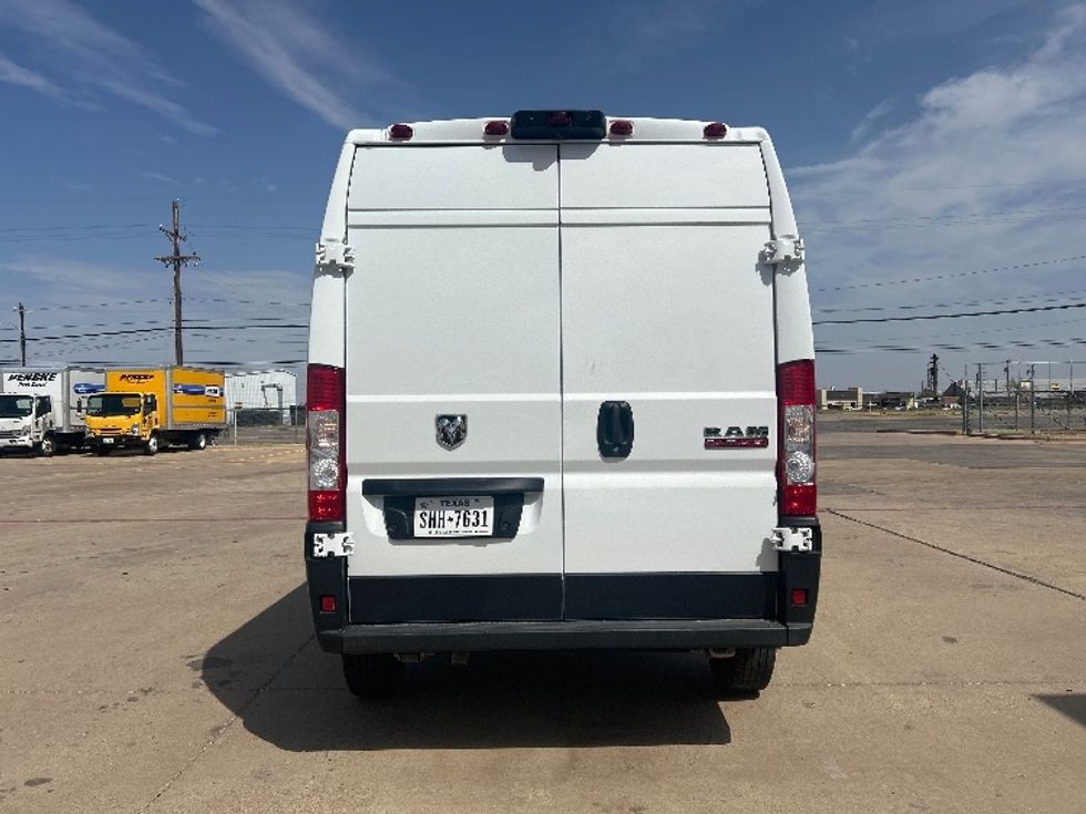 Cargo Van (Panel Van)-Light and Medium Duty Trucks-RAM-2022-PROMASTR-Lubbock-TX-162,572\n\t\tmiles-$ 10,500 - Image 7